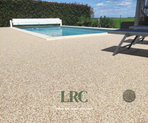 Plage Piscine Résine Marbre et Gom Boos LRC Concept-14